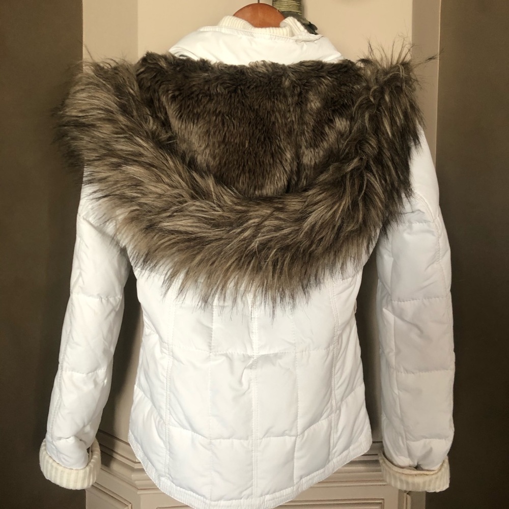 Coat - Picture 3 of 4